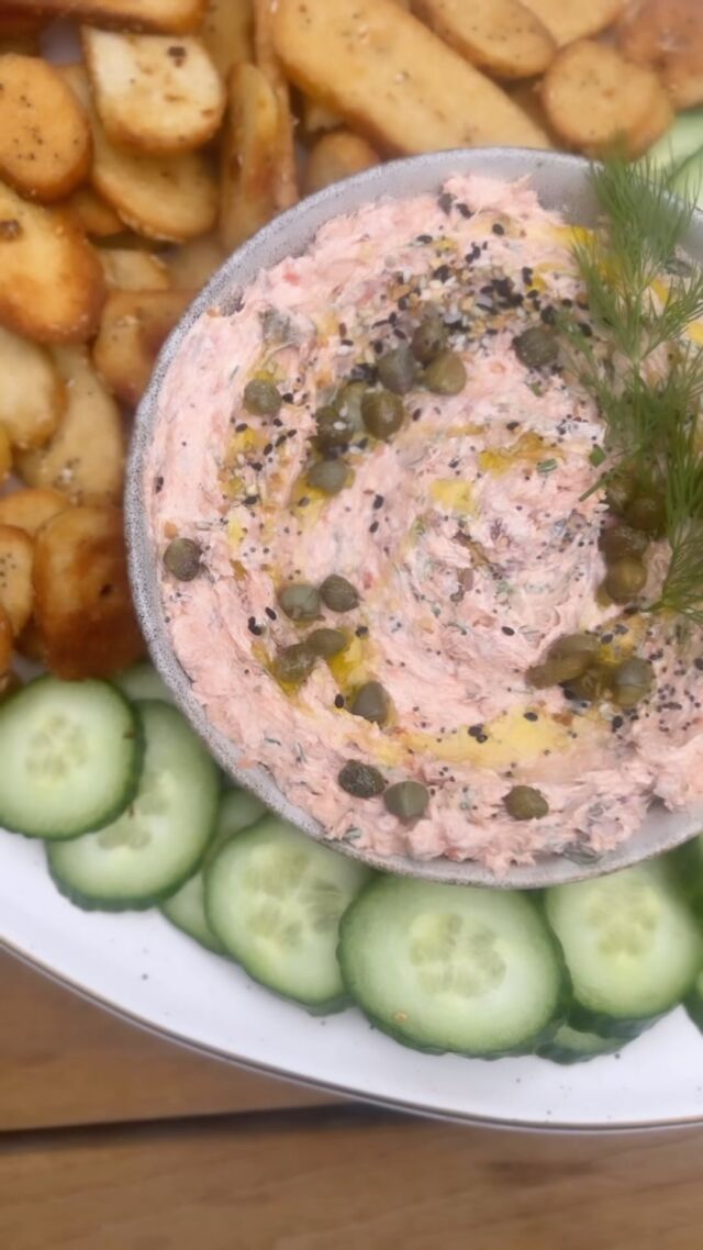 Need to bring an appetizer to your next summer party? I’ve got you covered with this everything bagel, smoked salmon dip!  The food processor does all the work for you, so you don’t need to turn on the oven on those hot summer days.  Serve with cucumber slices for your gluten free friends ❤️

Everything Bagel Smoked Salmon Dip
8oz flaky smoked salmon
8oz block cream cheese, softened
1 lemon zested and juiced
1/2 tsp garlic powder
2 tbsp sour cream
3 tbsp minced shallot
2 tbsp minced fresh dill
1 tbsp minced fresh chives
2 tsp everything but the bagel seasoning
1 tbsp capers 

In a food processor, combine smoked salmon, cream cheese, sour cream, lemon zest and juice and garlic powder.  Pulse until creamy but with small chunks of salmon.  Should not be a mousse texture.  Scrape into a bowl and stir in shallot, dill, chives, ebtb seasoning, and capers.  Taste for seasoning and add salt if needed. 

#summerrecipes #bbqrecipes #appetizer #appetizerrecipe #easyappetizer #smokedsalmon #picnic #girldinner #gfrecipes #glutenfree #diprecipe #dip #fancywithoutthefuss